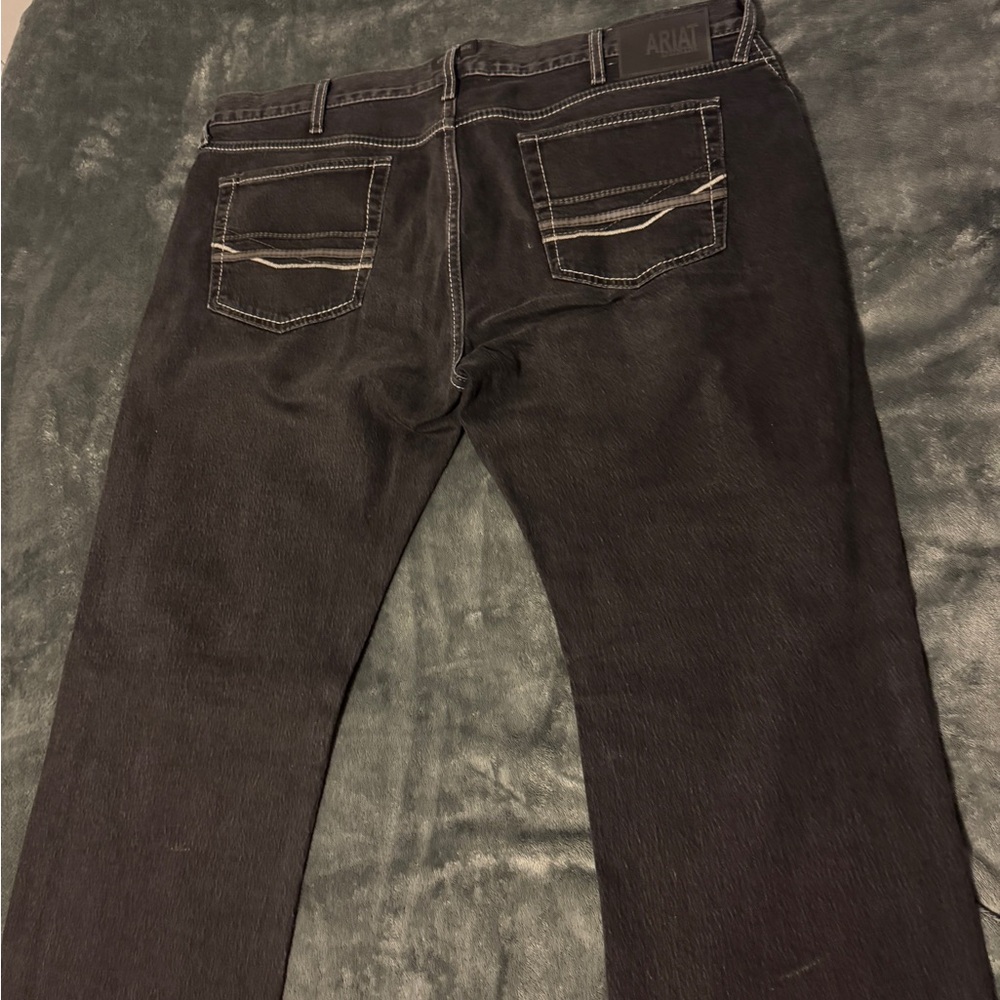 Ariat Men's Dark Gray Straight Jeans
